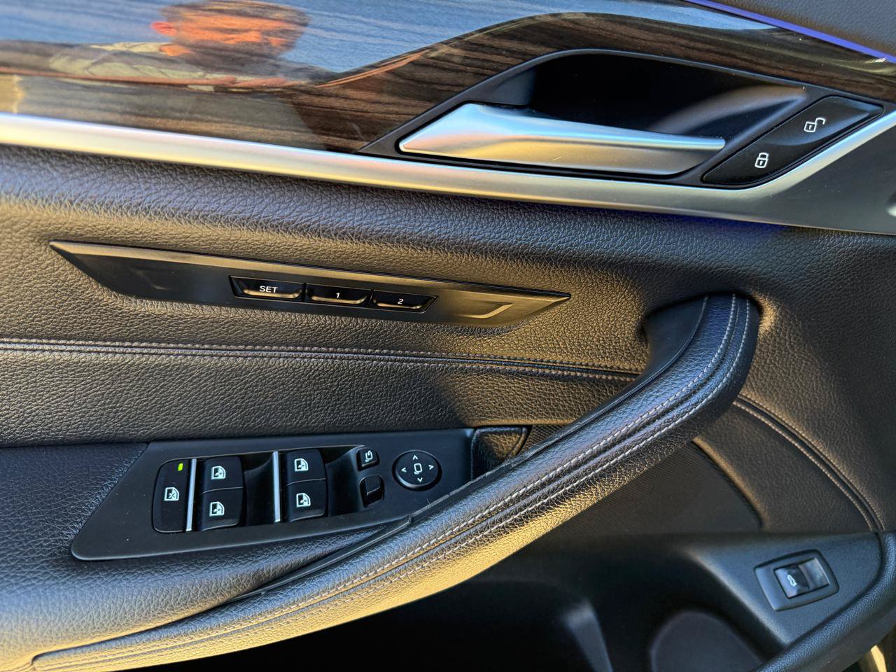 Used 2018 BMW 540i RWD image 13