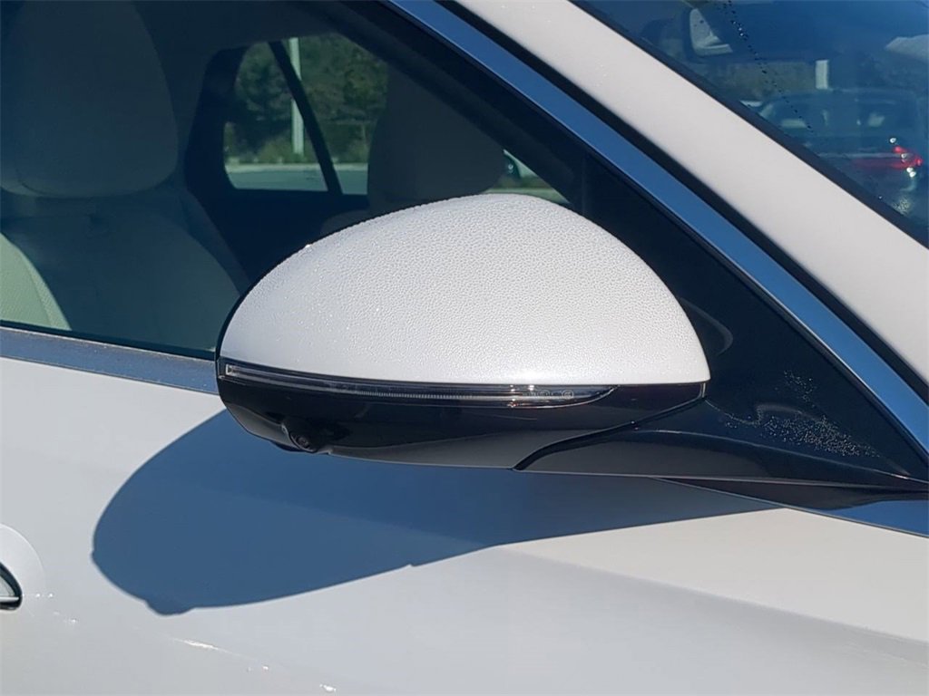 Used 2025 Mercedes-Benz E 450 4MATIC All-Terrain Wagon image 13