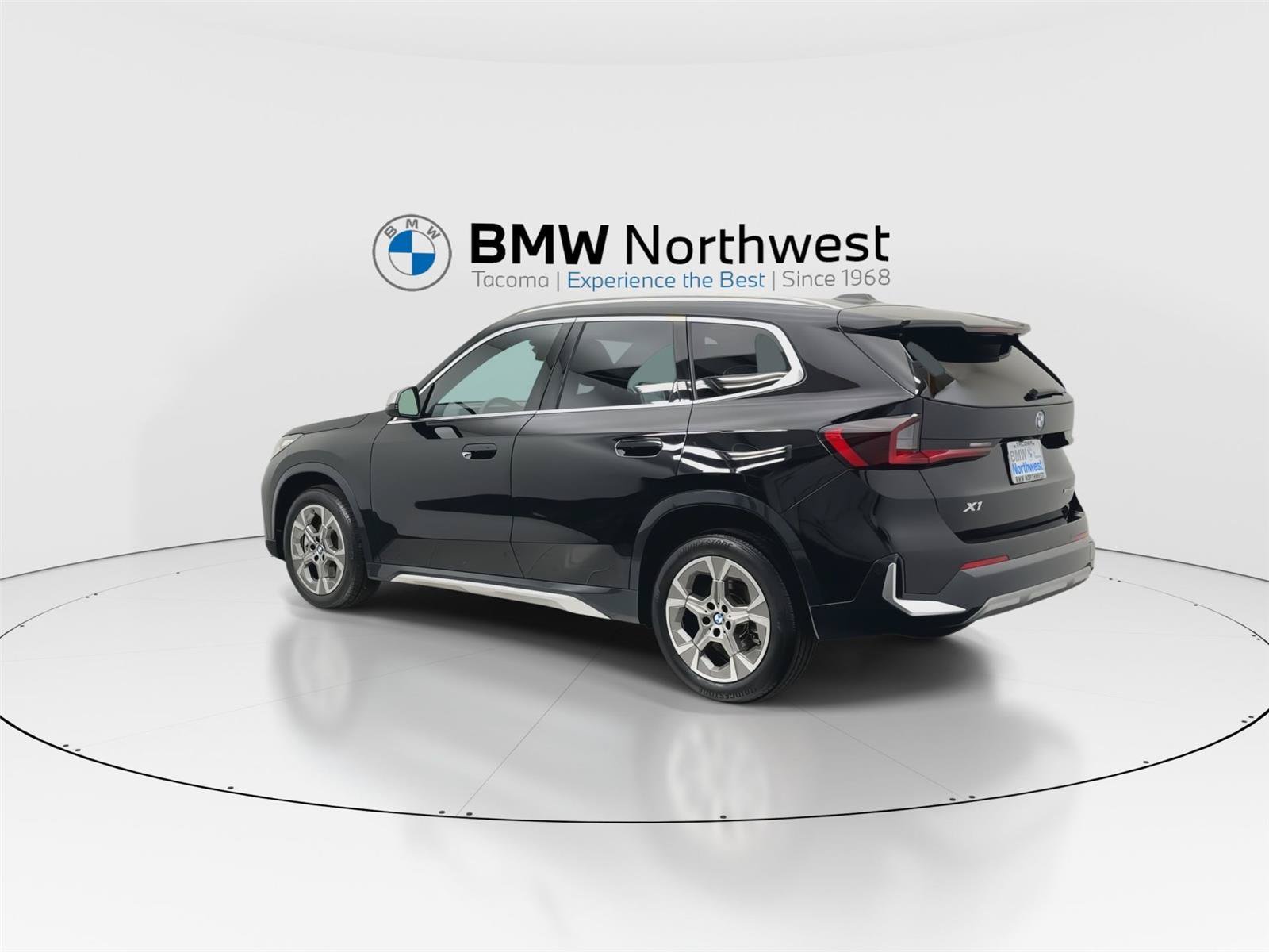 Used 2023 BMW X1 xDrive28i w/ Convenience Package AWD/4WD image 12