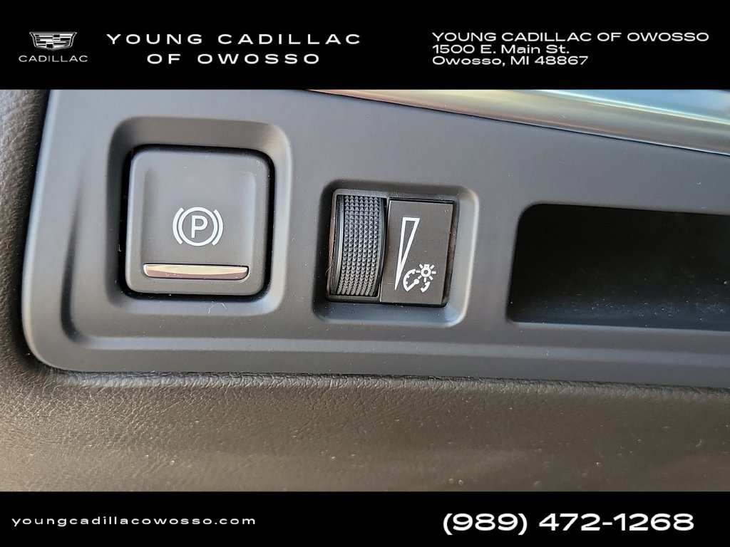Used 2025 Cadillac XT6 Premium Luxury w/ LPO, Floor Liner Package AWD/4WD image 11