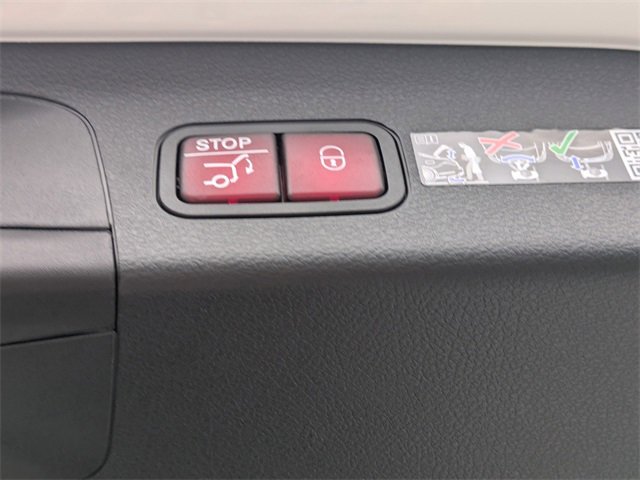 New 2026 Mercedes-Benz GLS 450 4MATIC image 15