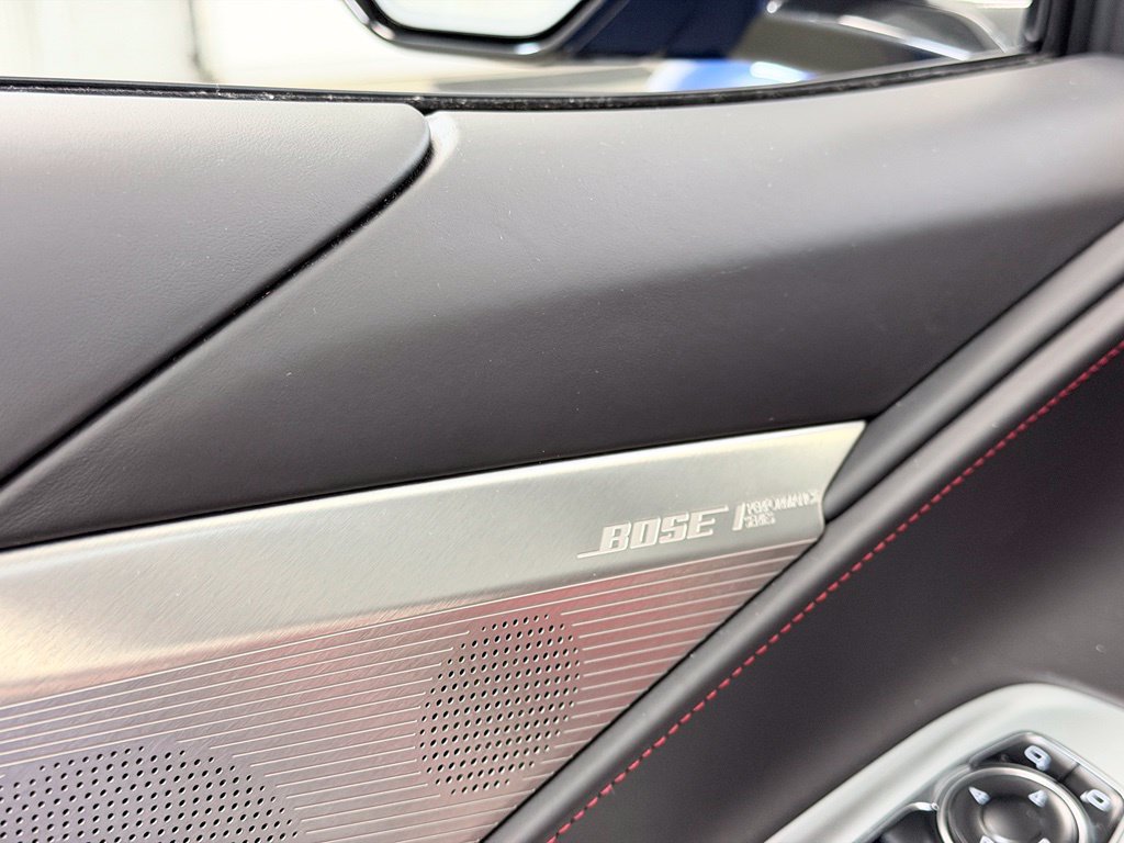 Used 2023 Chevrolet Corvette Z06 RWD image 10