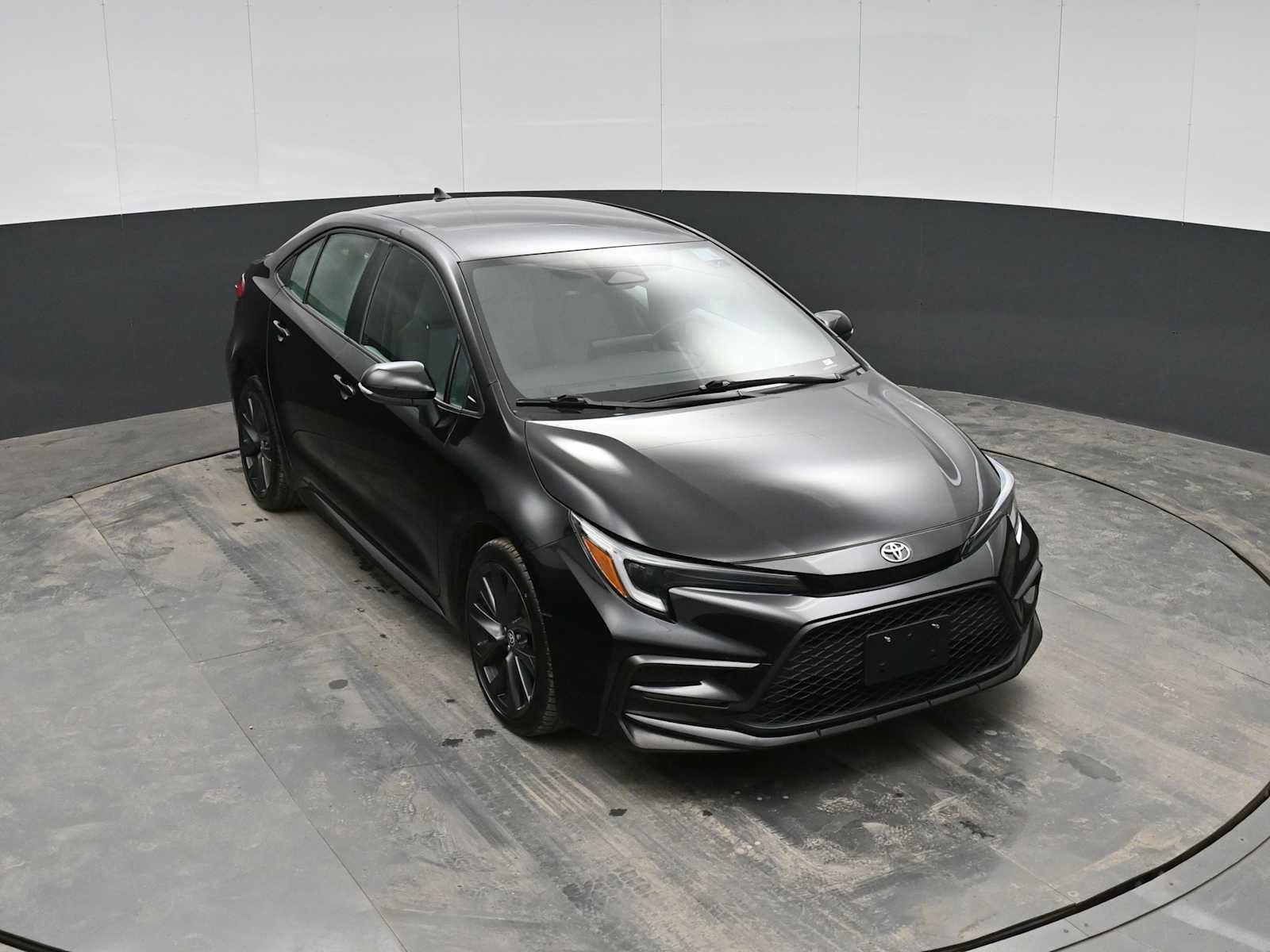 Used 2024 Toyota Corolla SE image 23