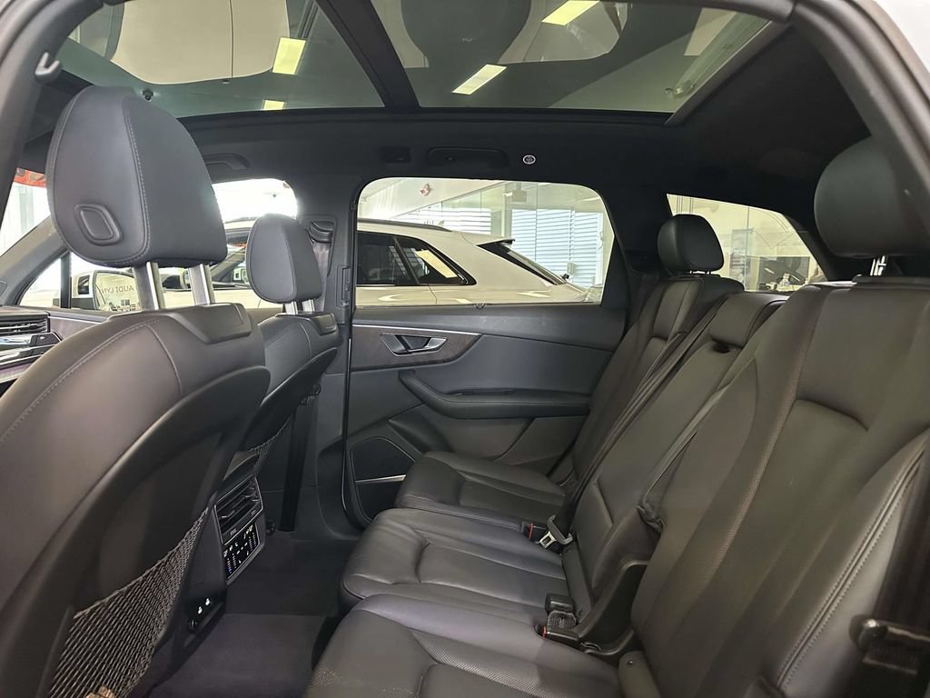 Used 2023 Audi Q7 2.0T Premium Plus w/ Premium Plus Package AWD/4WD image 14