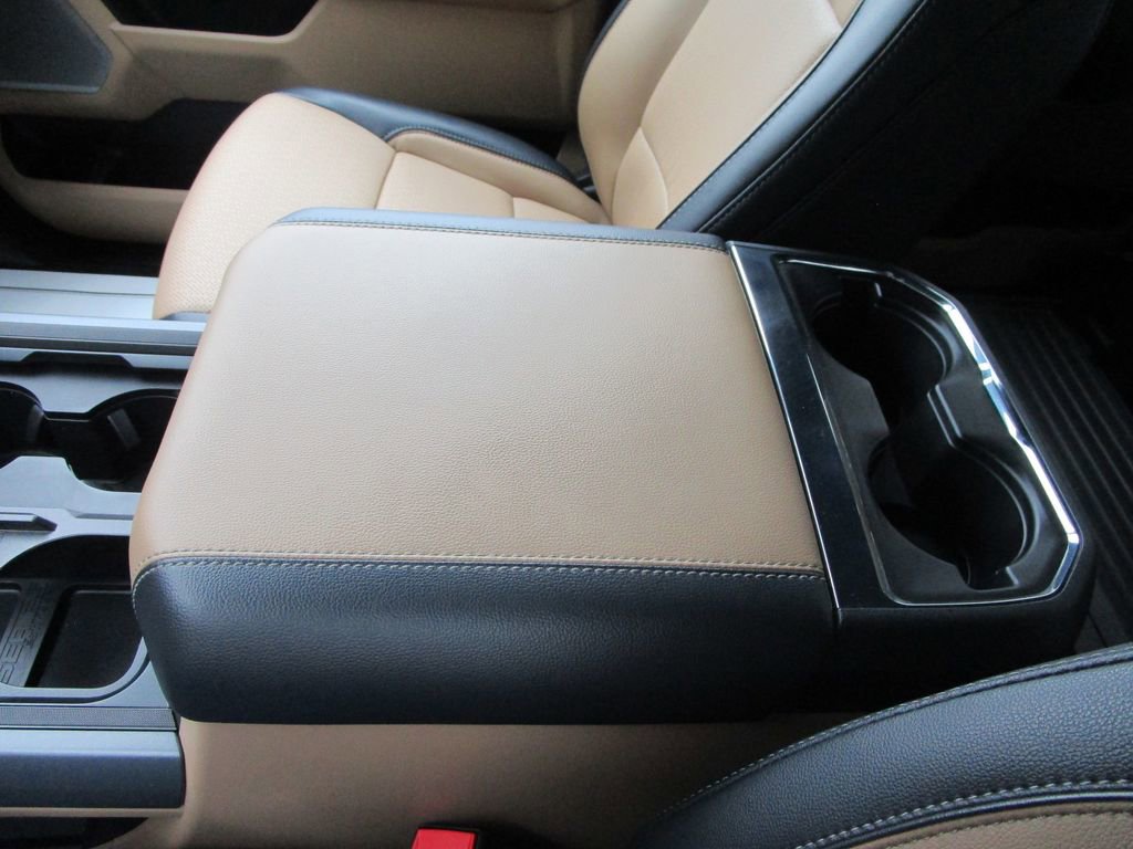 Used 2026 Ford F250 Lariat w/ Chrome Package image 45