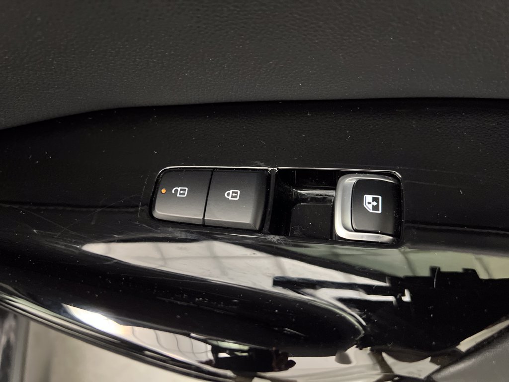 Used 2025 Kia K5 GT-Line FWD image 29