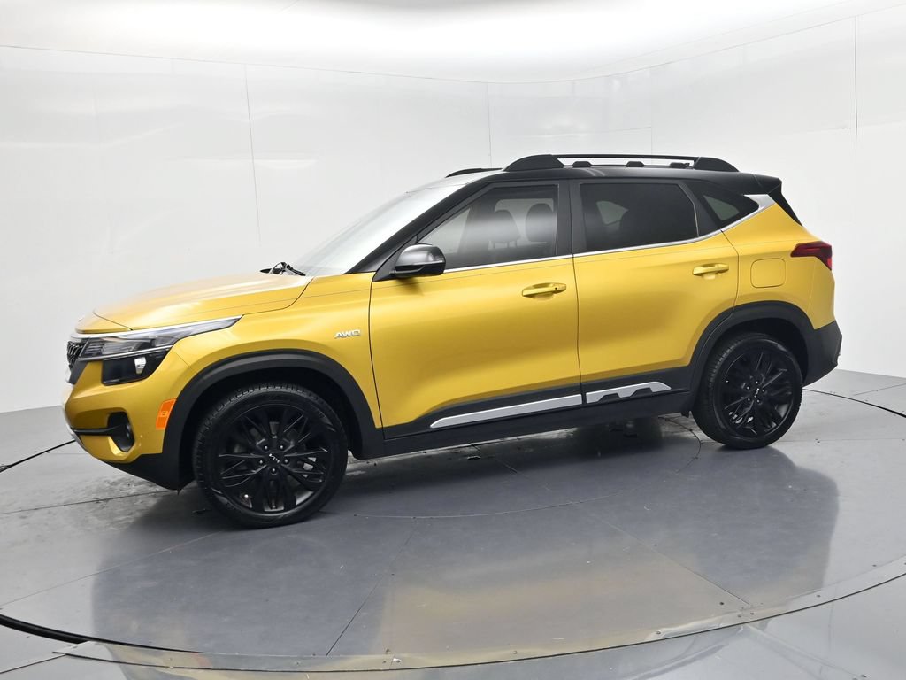 Certified 2023 Kia Seltos Nightfall Edition AWD/4WD image 4