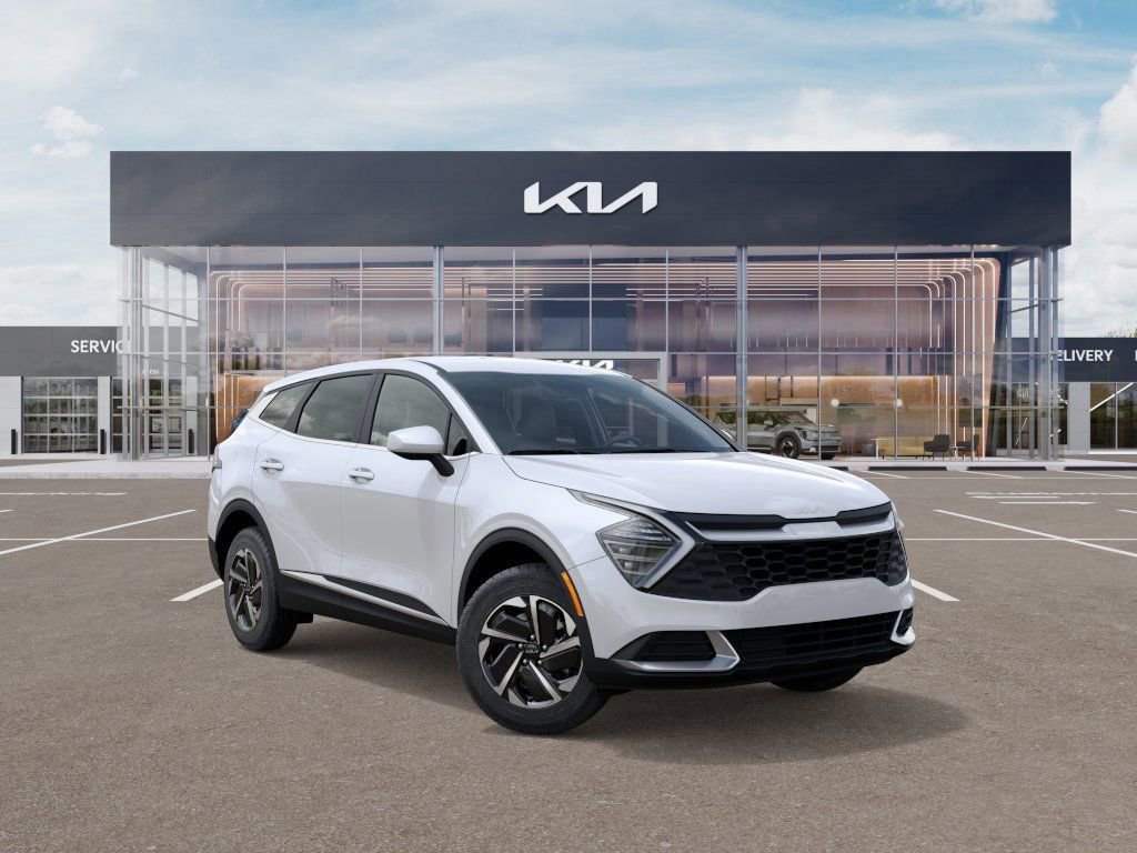 New 2025 Kia Sportage LX image 8