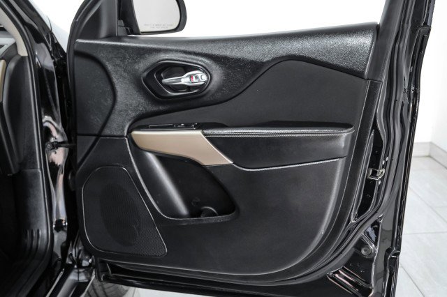 Used 2018 Jeep Cherokee Latitude image 40