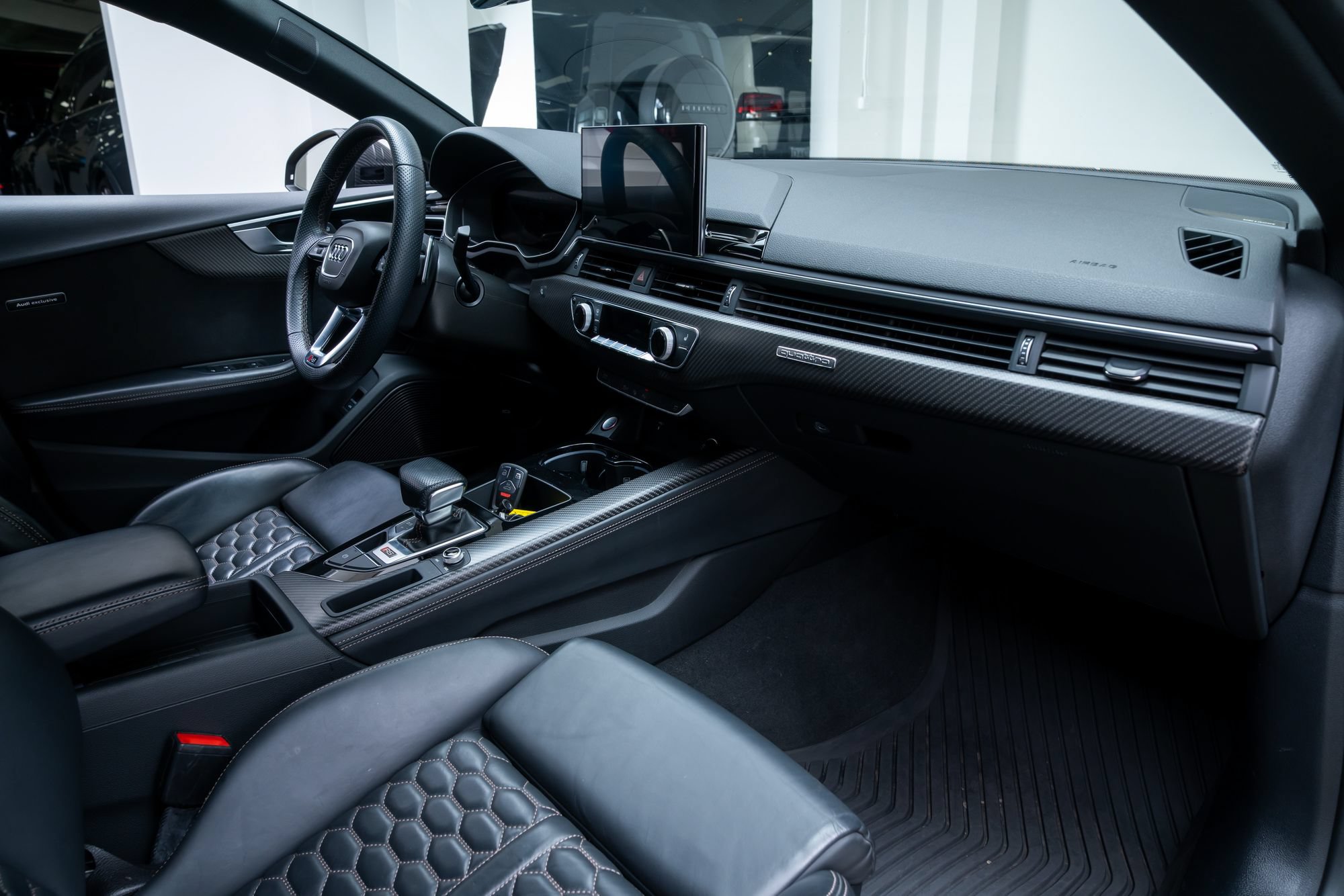 Used 2022 Audi RS 5 Sportback AWD/4WD image 32
