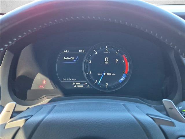 Used 2023 Lexus IS 350 F Sport RWD image 11