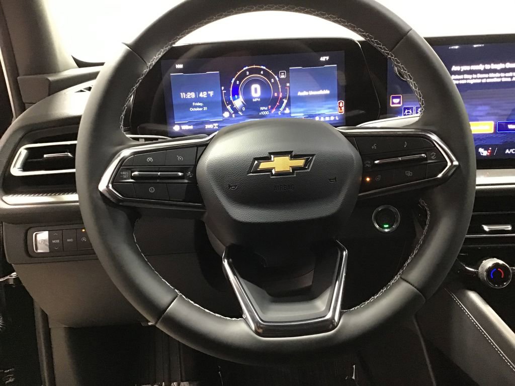 New 2026 Chevrolet Traverse LT w/ Sun and Wheel Package image 24