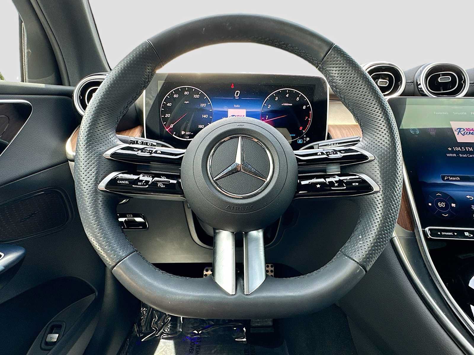 Certified 2024 Mercedes-Benz GLC 300 4MATIC image 11