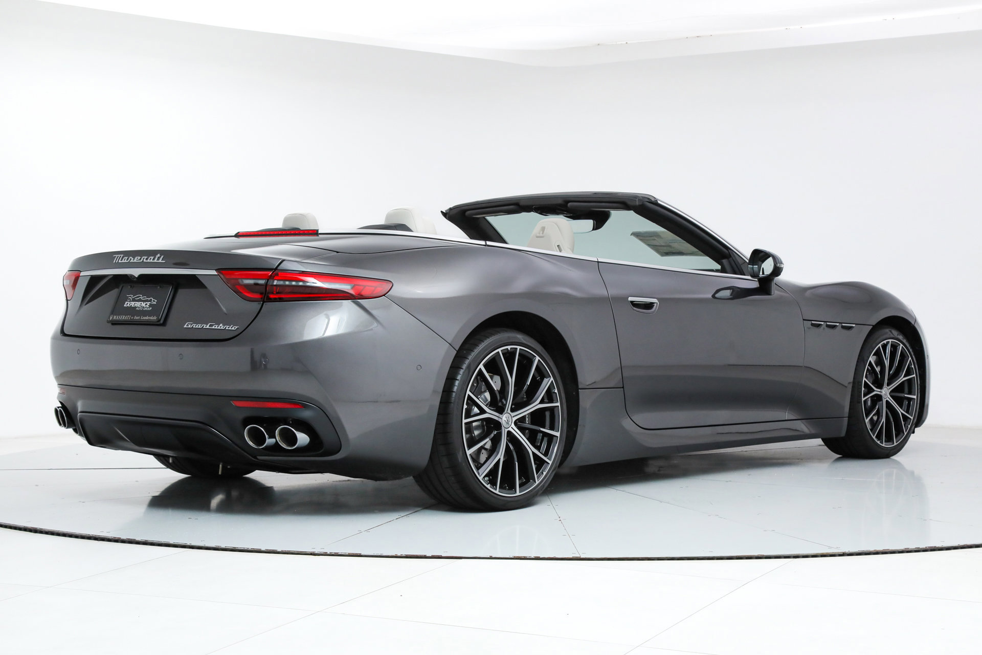 New 2026 Maserati GranCabrio Modena image 6