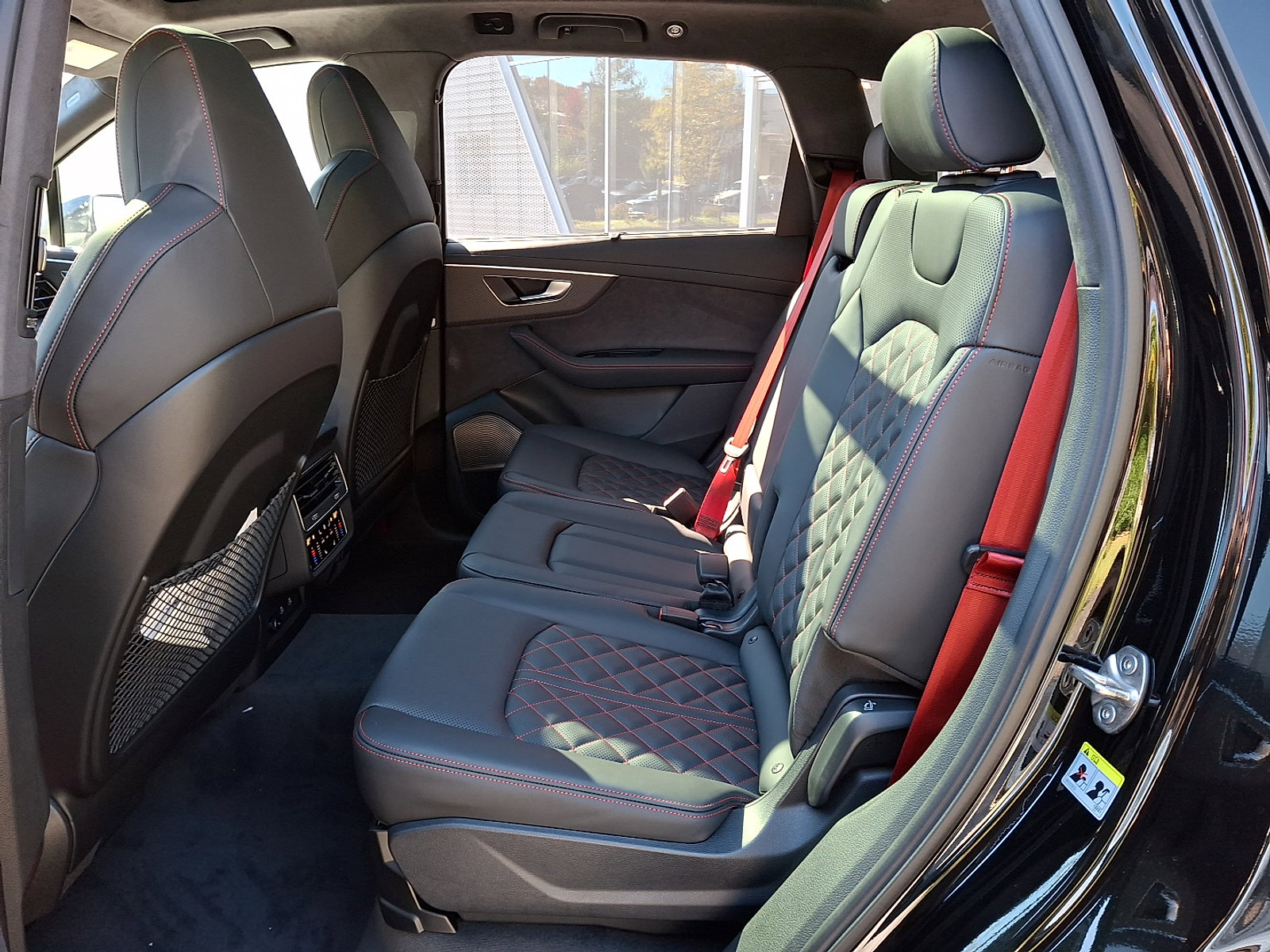 New 2026 Audi SQ7 Prestige image 6