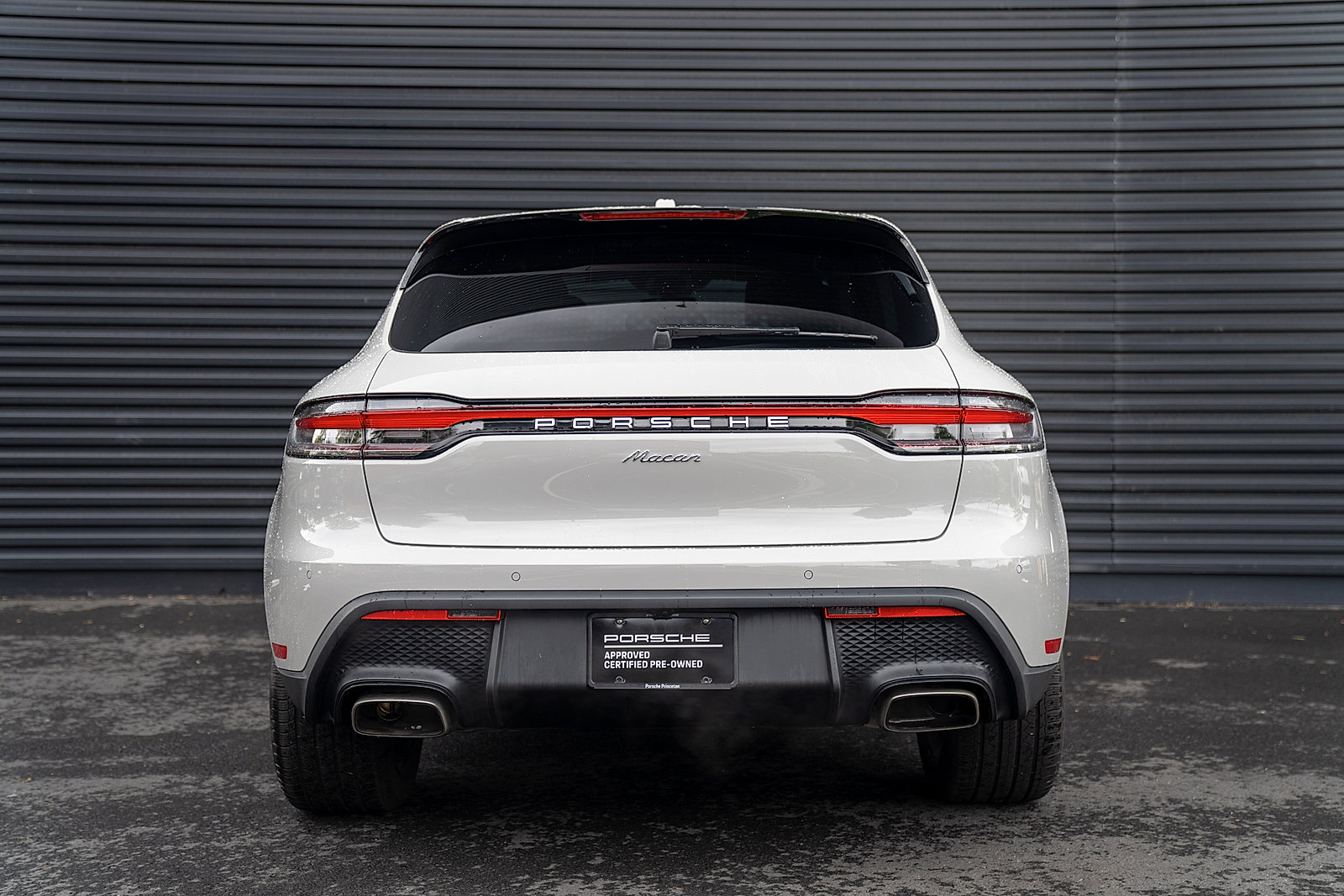 Certified 2026 Porsche Macan AWD/4WD image 29