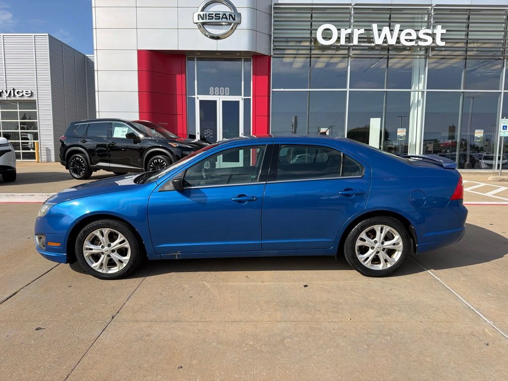 Used 2012 Ford Fusion SE FWD image 2