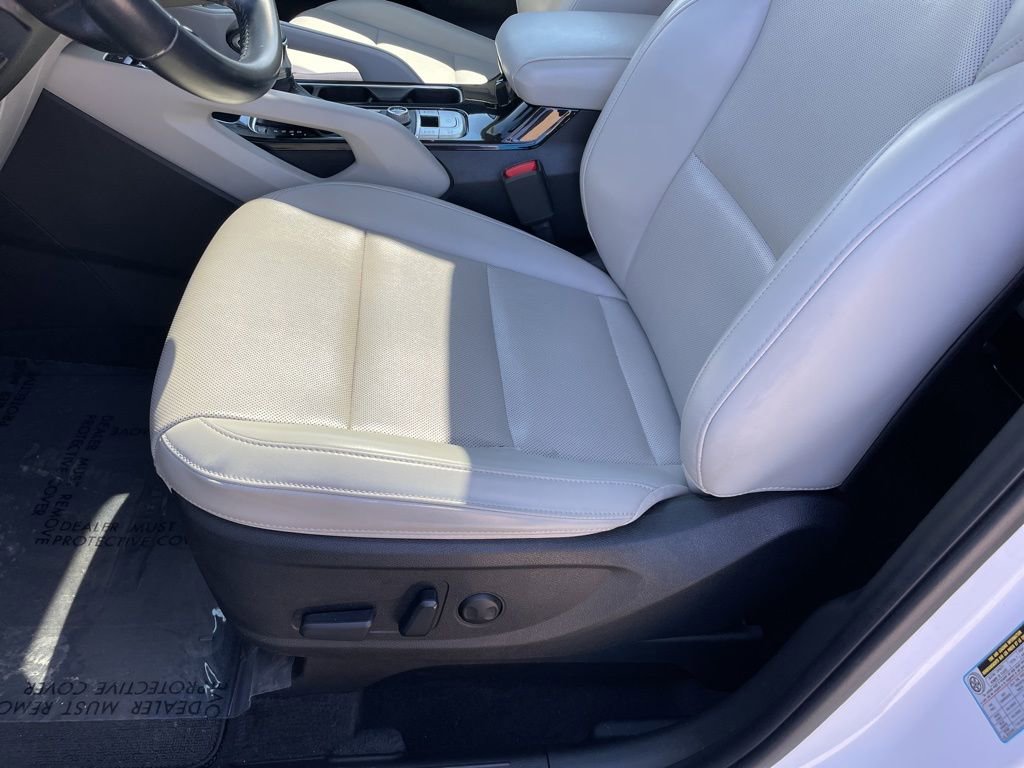 Used 2022 Kia Telluride S AWD/4WD image 8