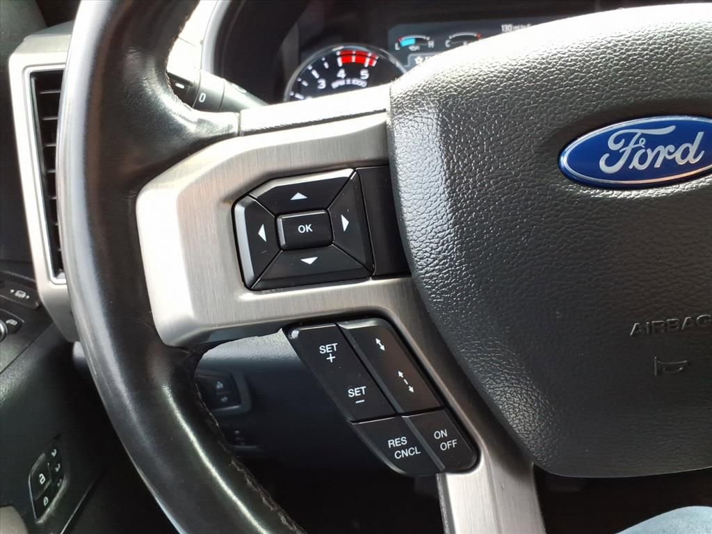 Certified 2022 Ford F450 Platinum w/ FX4 Off-Road Package image 16