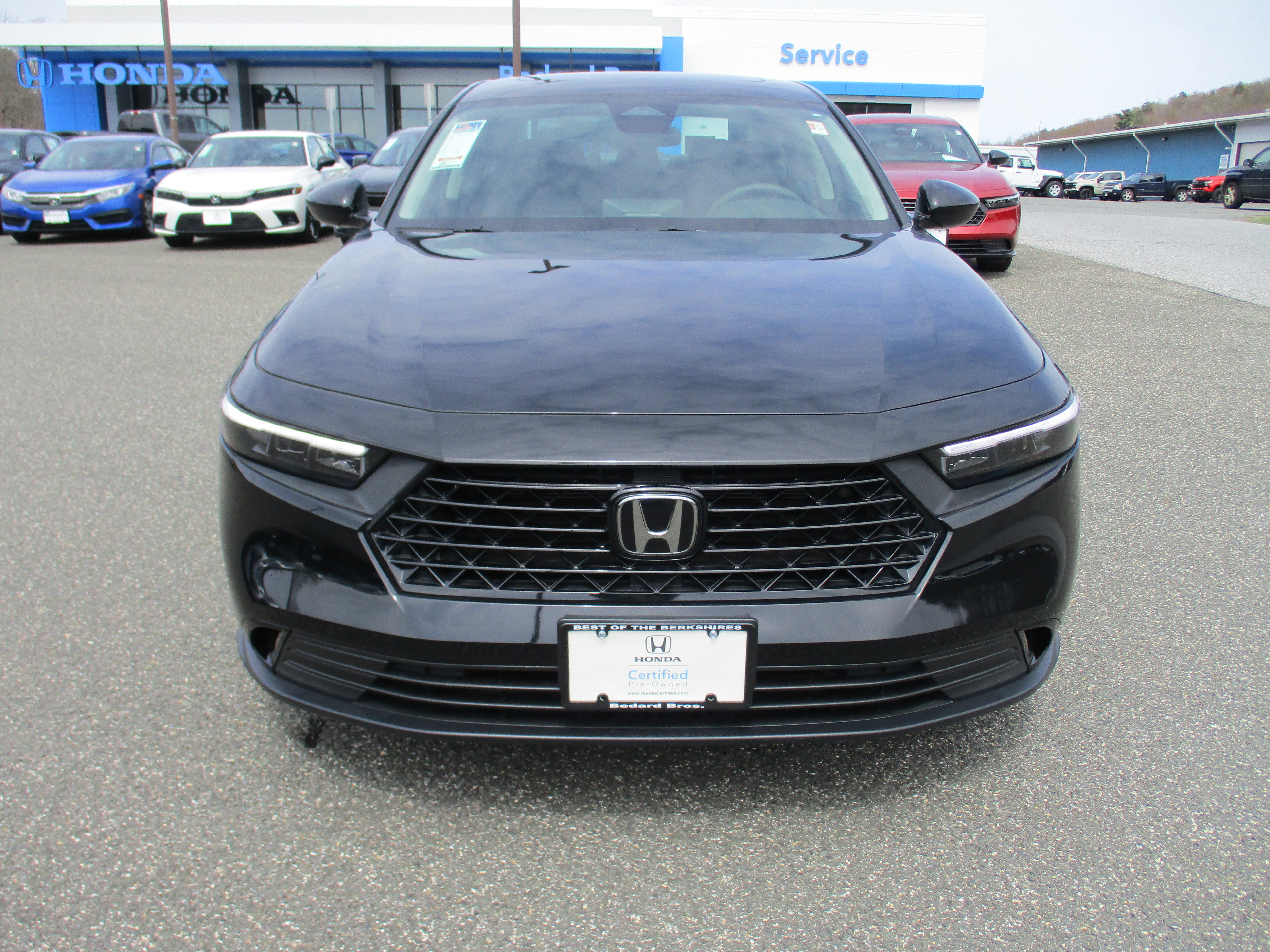 Certified 2023 Honda Accord EX image 2