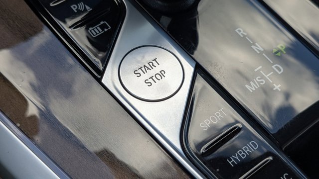 Used 2021 BMW X5 xDrive45e w/ Parking Assistance Package image 34