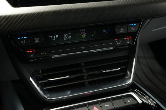 Used 2023 Audi e-tron GT Premium Plus w/ Performance Package AWD/4WD image 42