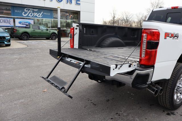 Certified 2023 Ford F350 King Ranch w/ Chrome Package image 19