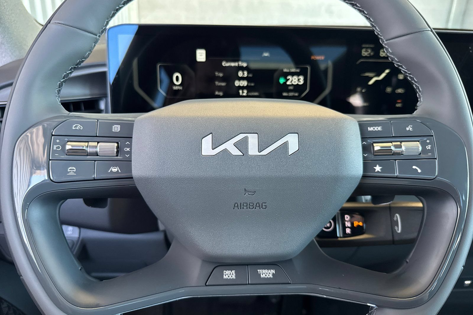 New 2026 Kia EV9 Wind AWD/4WD image 25