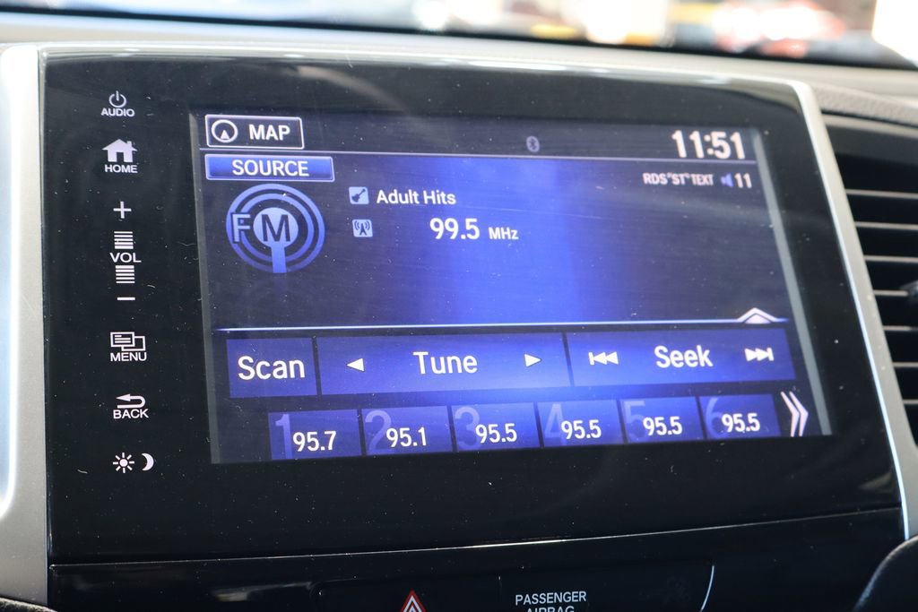 Used 2018 Honda Pilot EX-L image 32