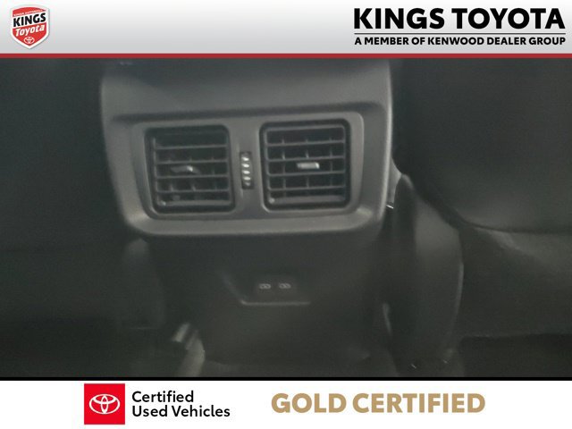Certified 2024 Toyota Venza LE AWD/4WD image 11