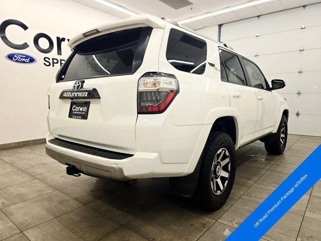 Used 2017 Toyota 4Runner TRD Off-Road Premium AWD/4WD image 5