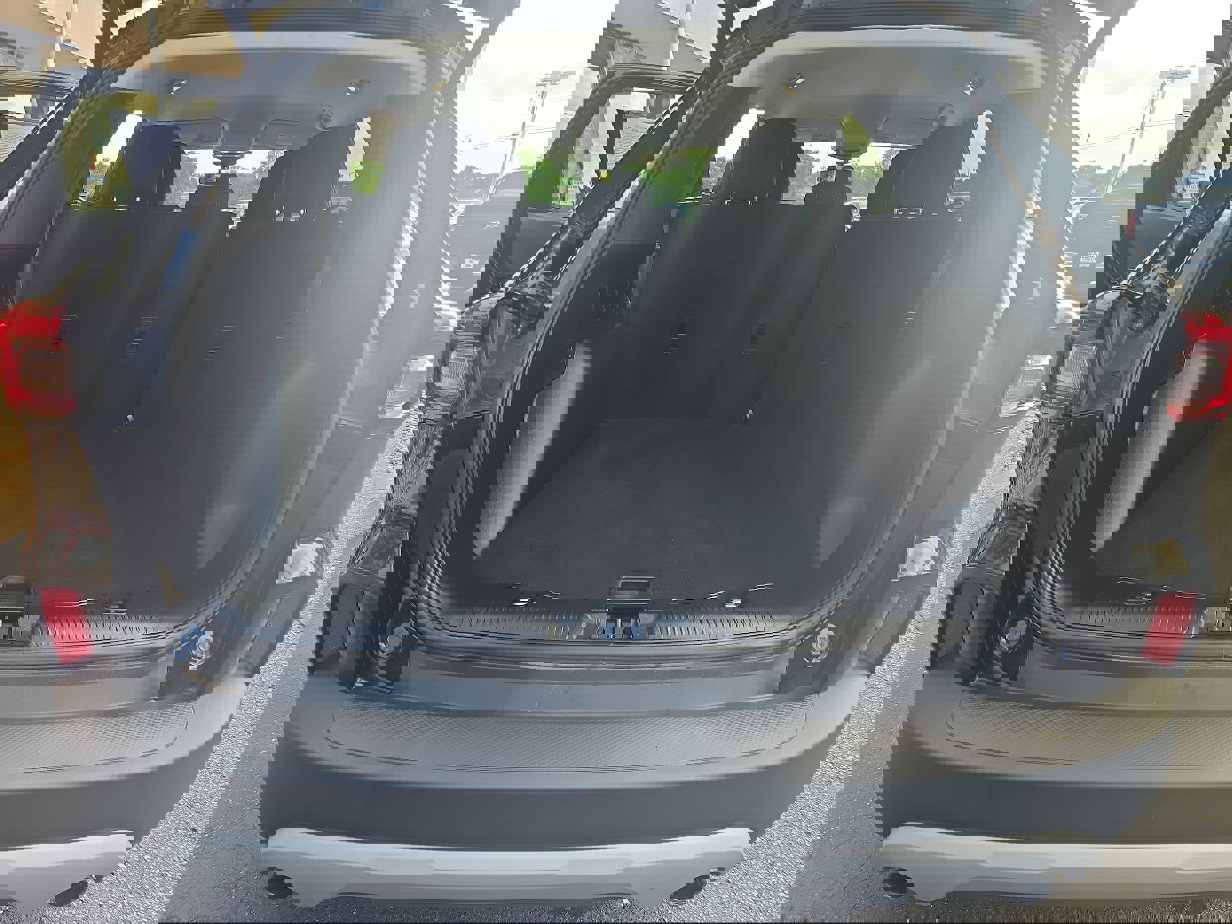 Used 2023 Ford Escape Active image 17