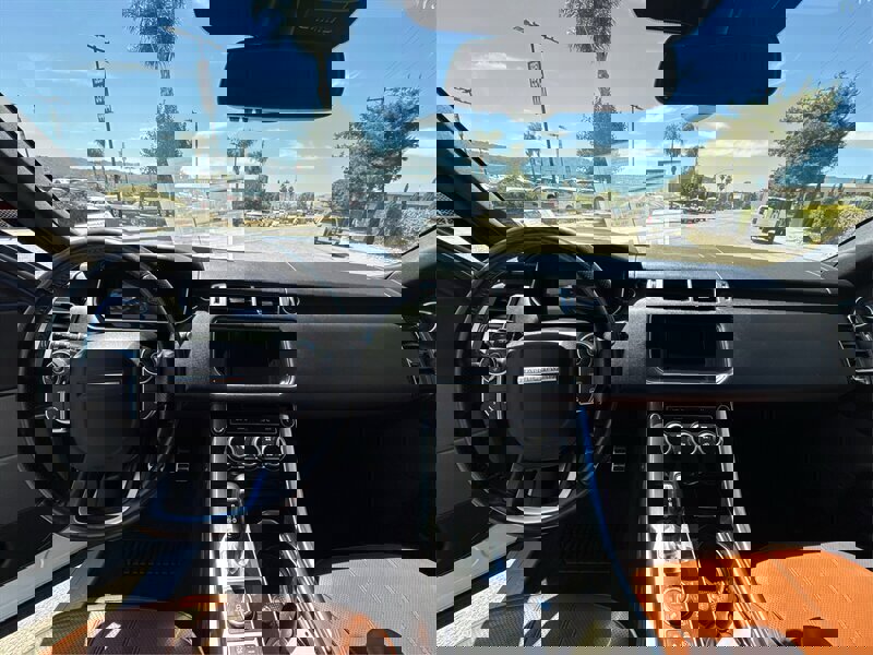 Used 2016 Land Rover Range Rover Sport Supercharged image 42