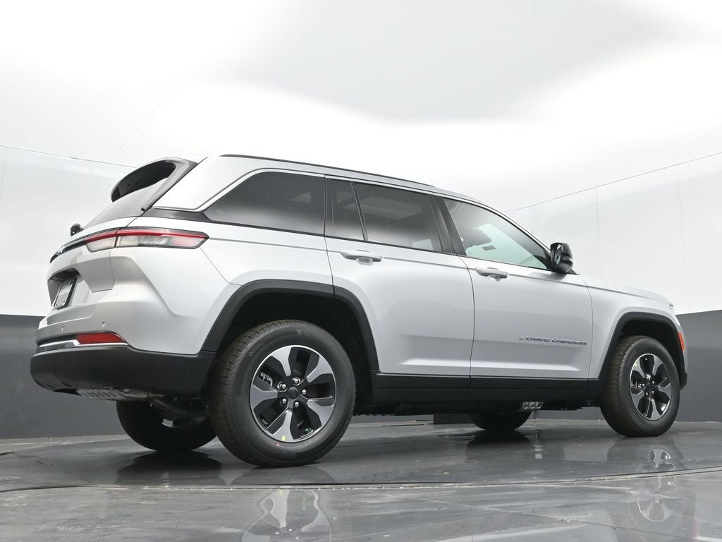 New 2024 Jeep Grand Cherokee Limited 4xe image 39