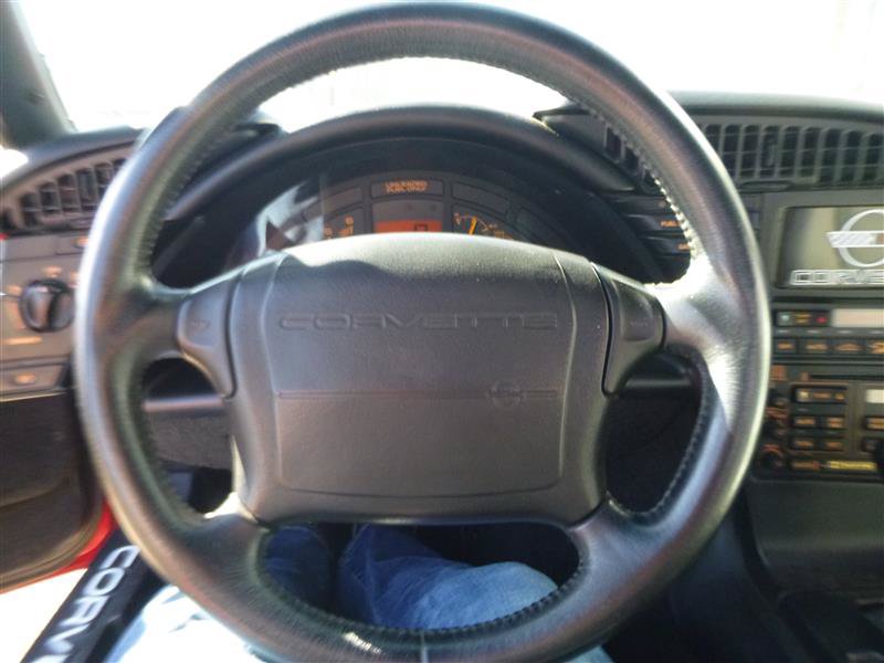 Used 1992 Chevrolet Corvette Convertible RWD image 14