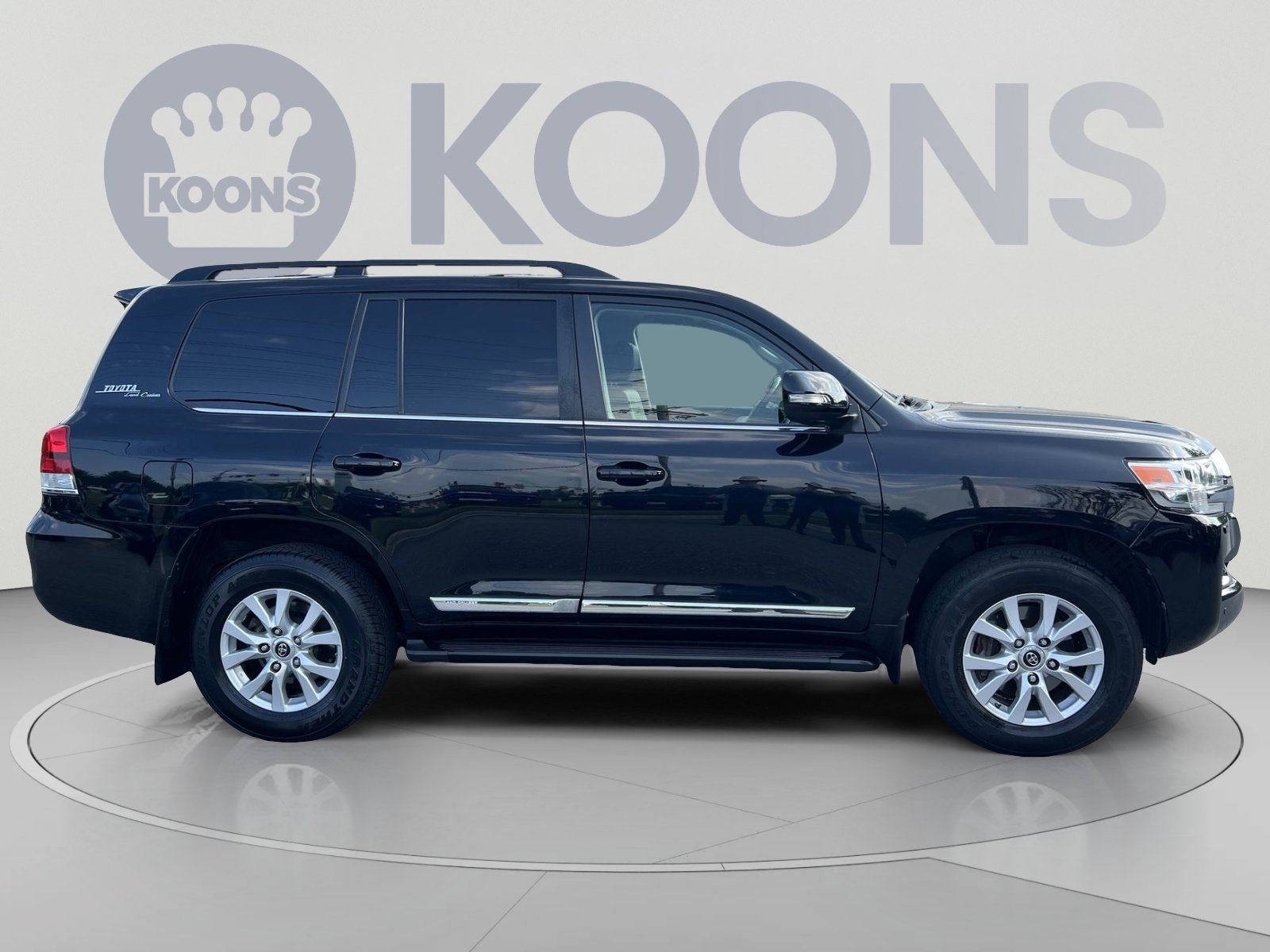 Used 2020 Toyota Land Cruiser AWD/4WD image 8