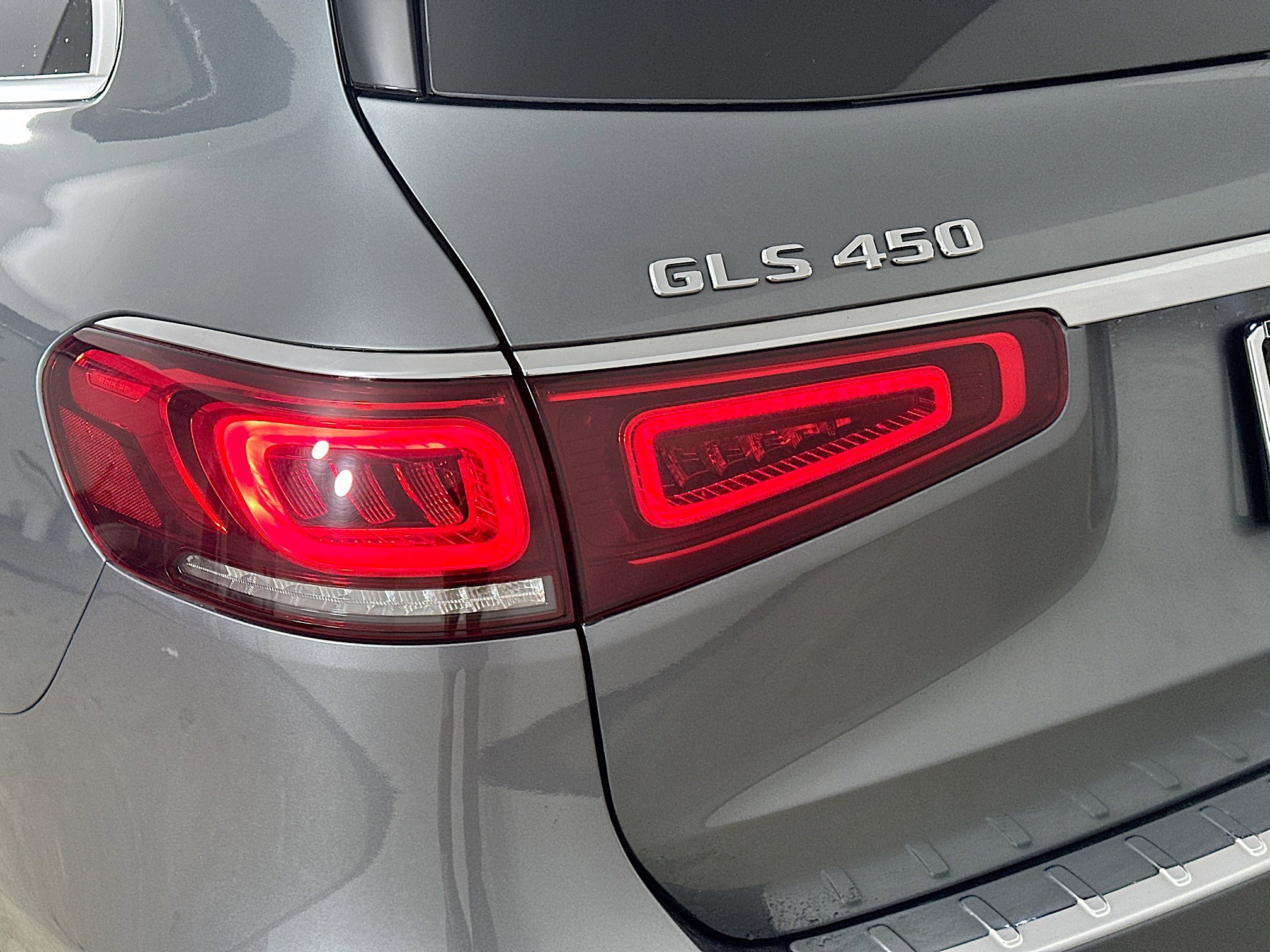 Certified 2020 Mercedes-Benz GLS 450 4MATIC image 11