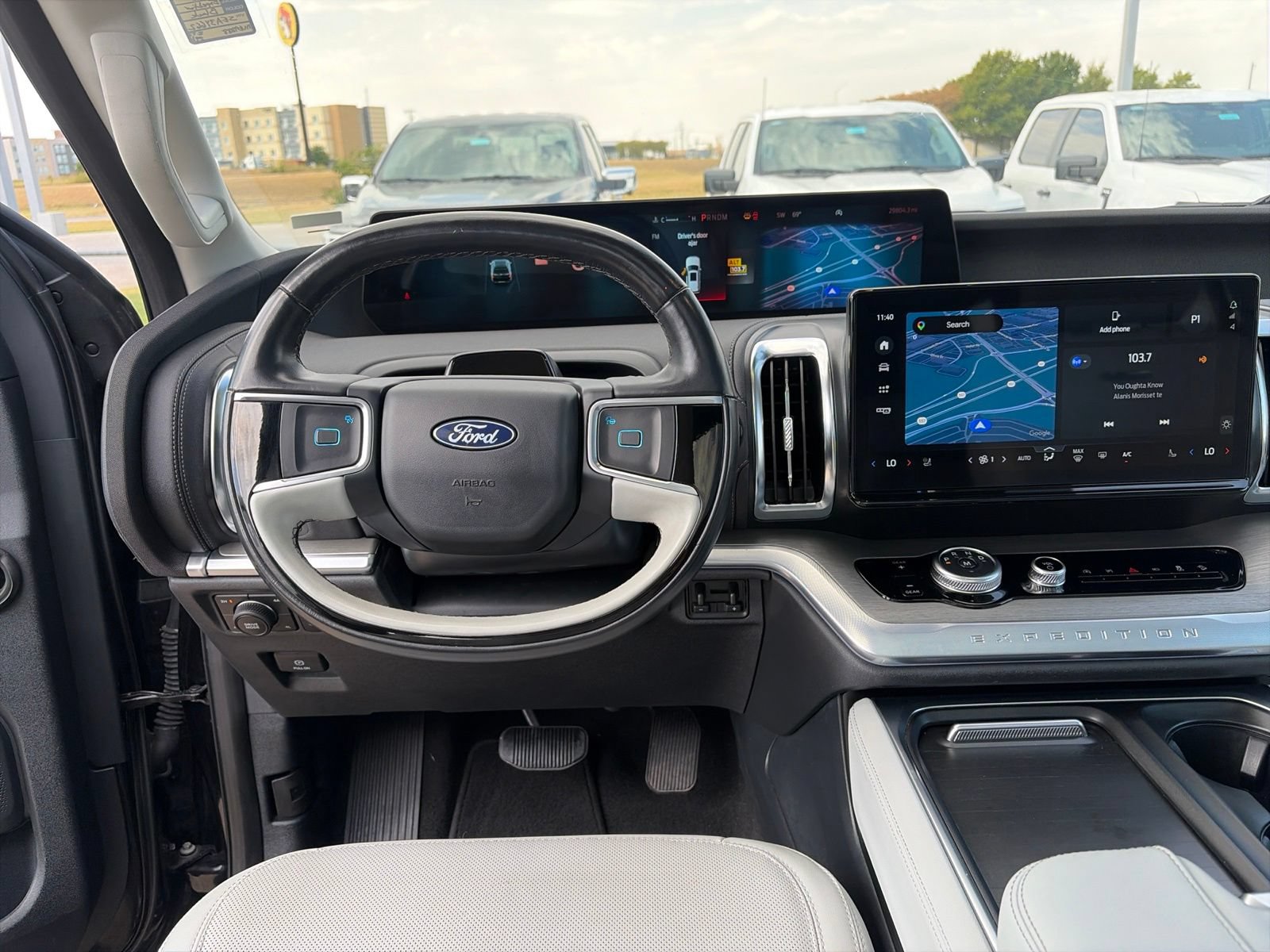 Used 2025 Ford Expedition Max Platinum AWD/4WD image 18