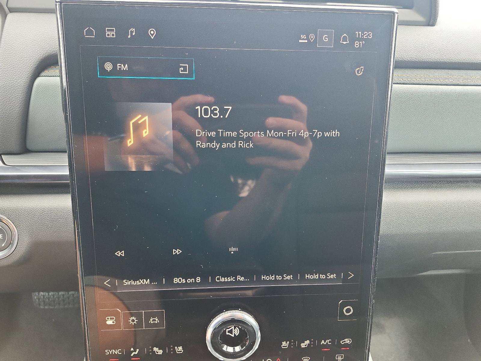 New 2026 GMC Terrain AT4 w/ Convenience Package III image 13