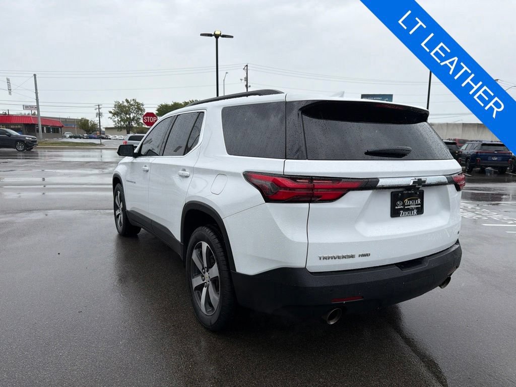 Used 2022 Chevrolet Traverse LT w/ LT Premium Package AWD/4WD image 4