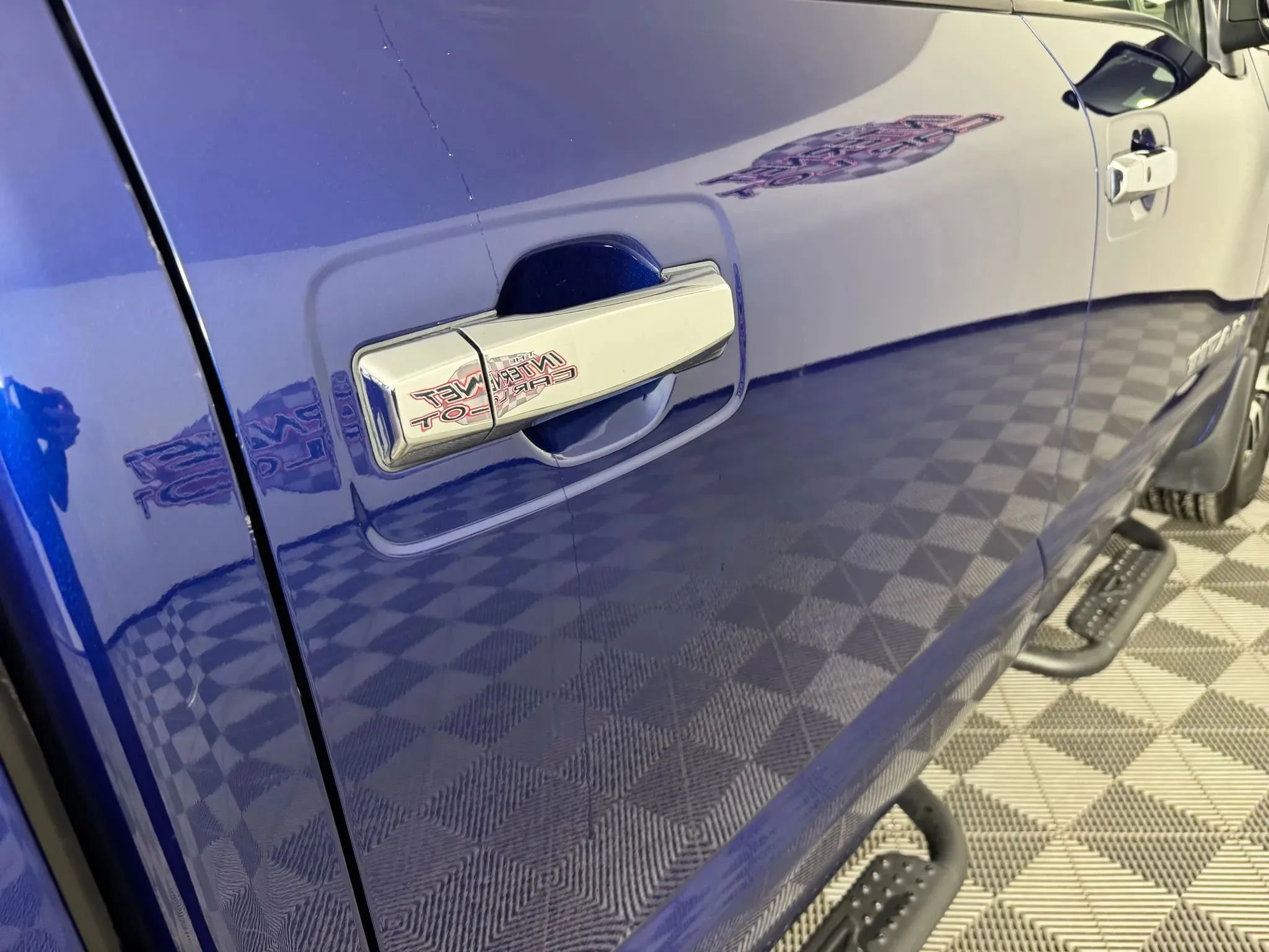Used 2021 Nissan Titan SV w/ SV Convenience Package image 30
