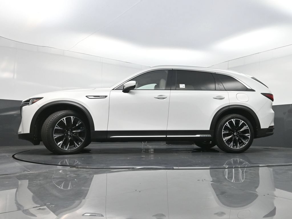 Used 2024 MAZDA CX-90 Plug-In Hybrid w/ Premium Pkg AWD/4WD image 31