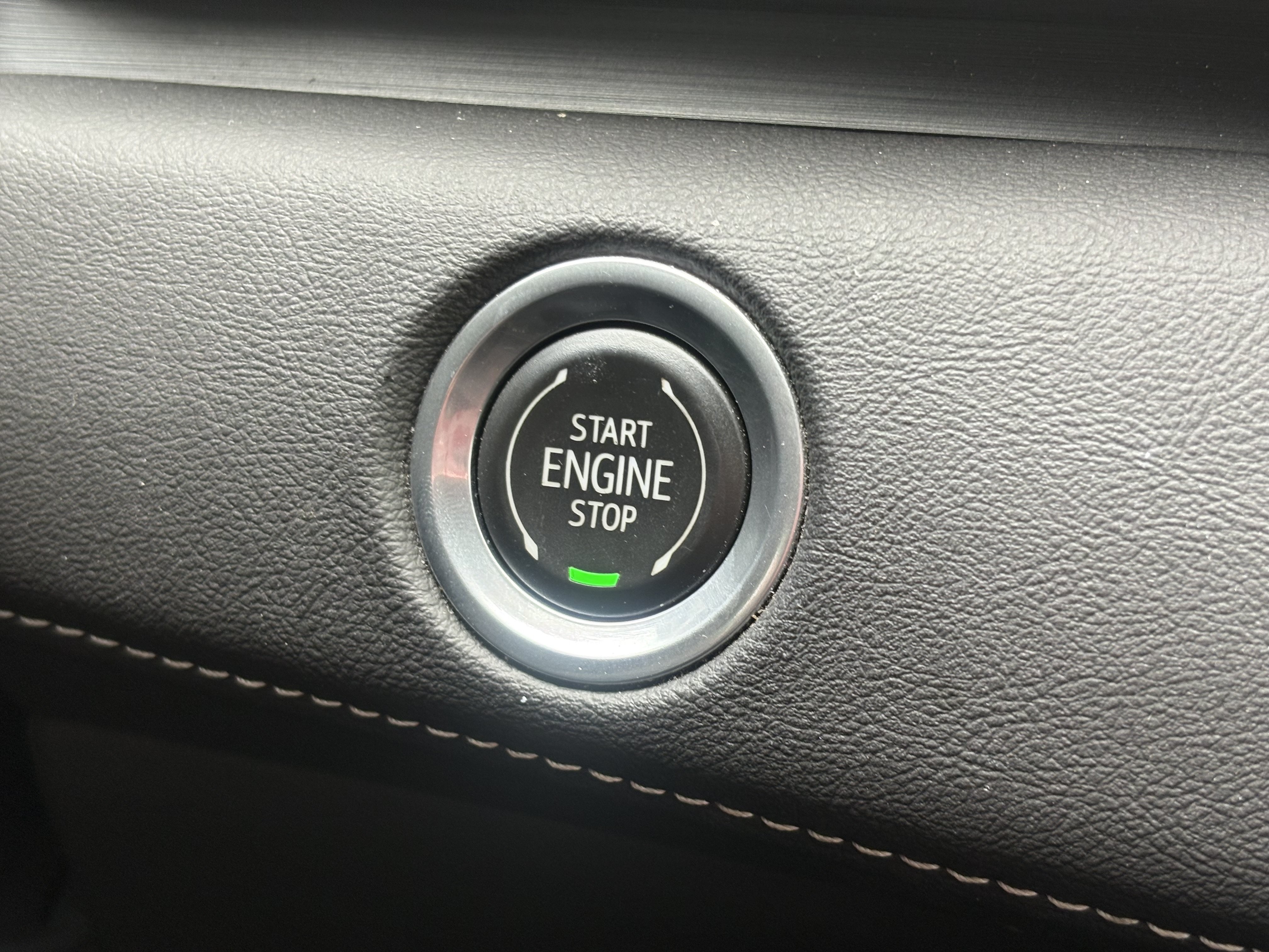 Used 2023 Cadillac Escalade Sport AWD/4WD image 27