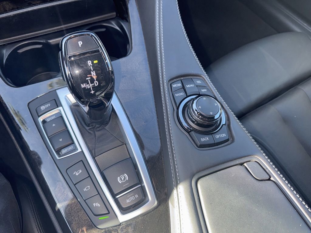 Used 2013 BMW 650i xDrive Convertible image 21