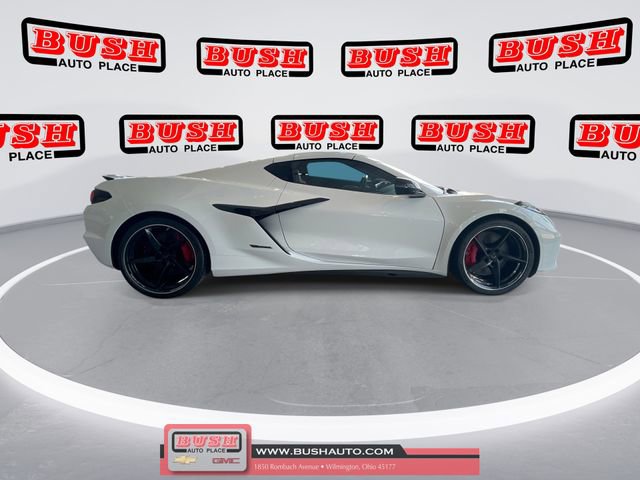 New 2025 Chevrolet Corvette E-Ray w/ ZER Performance Package image 3