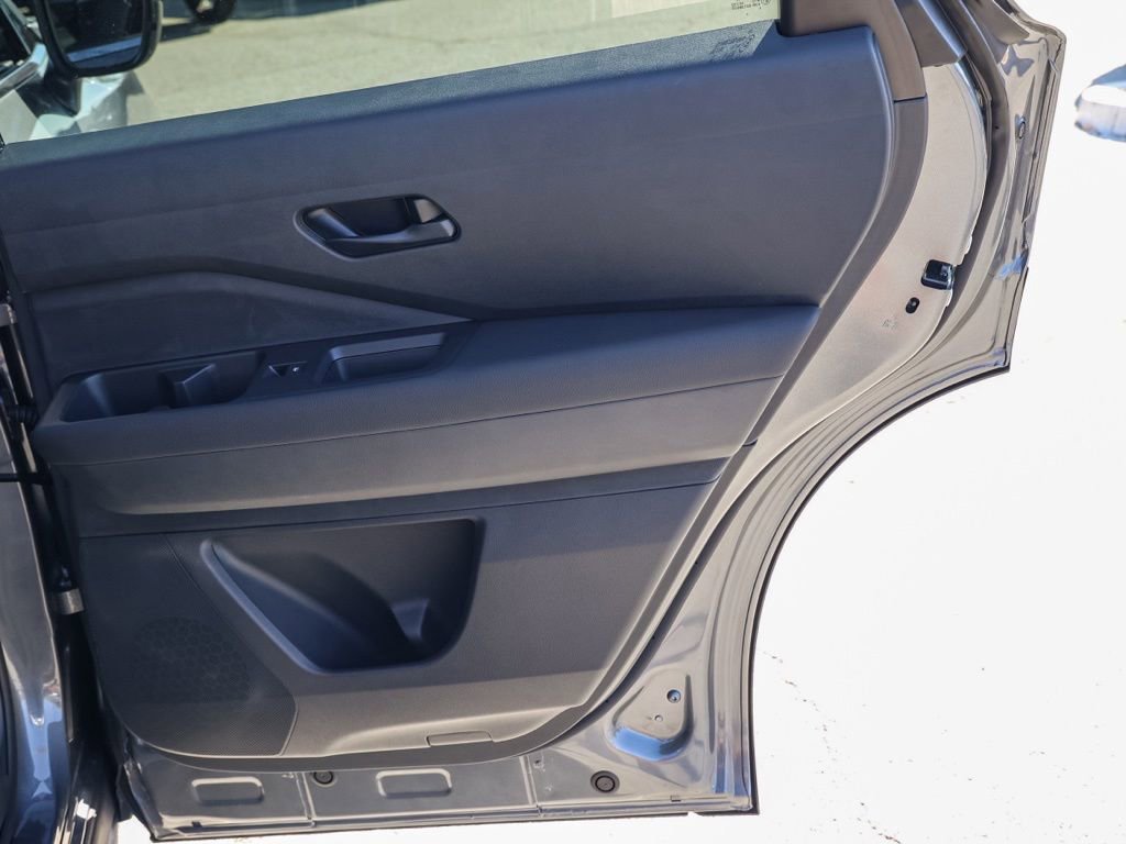 New 2026 Nissan Pathfinder SV FWD image 18