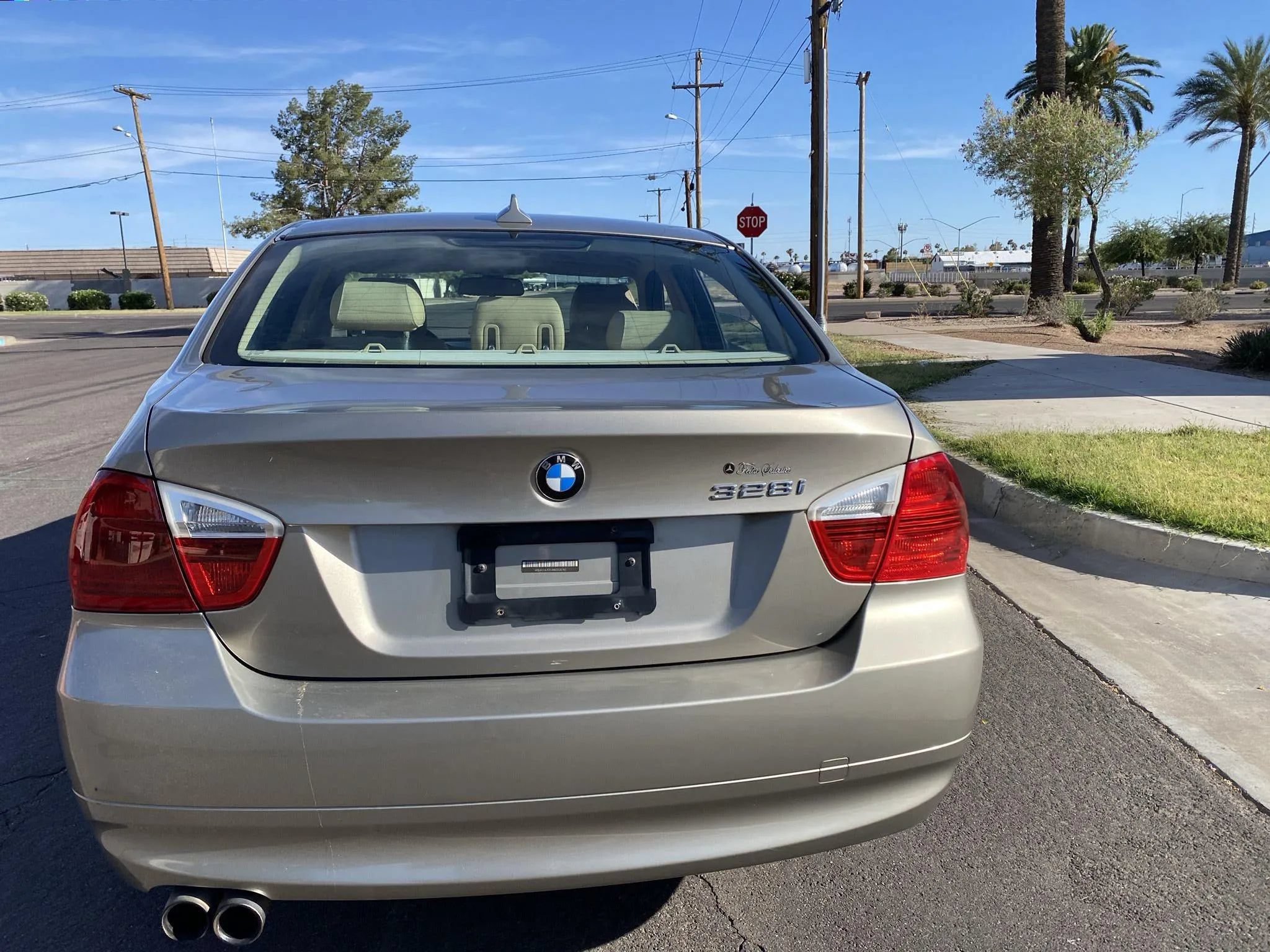 Used 2008 BMW 328i Sedan RWD image 9