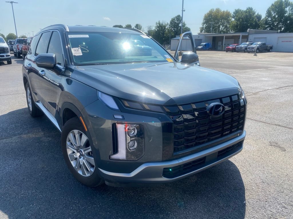 Used 2025 Hyundai Palisade SEL FWD image 1