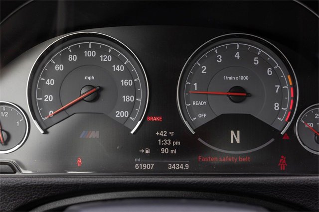 Used 2017 BMW M4 Convertible image 3