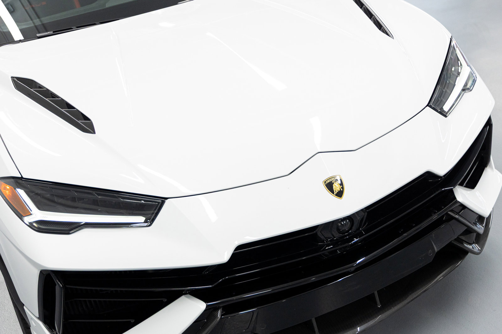Used 2024 Lamborghini Urus Performante image 8